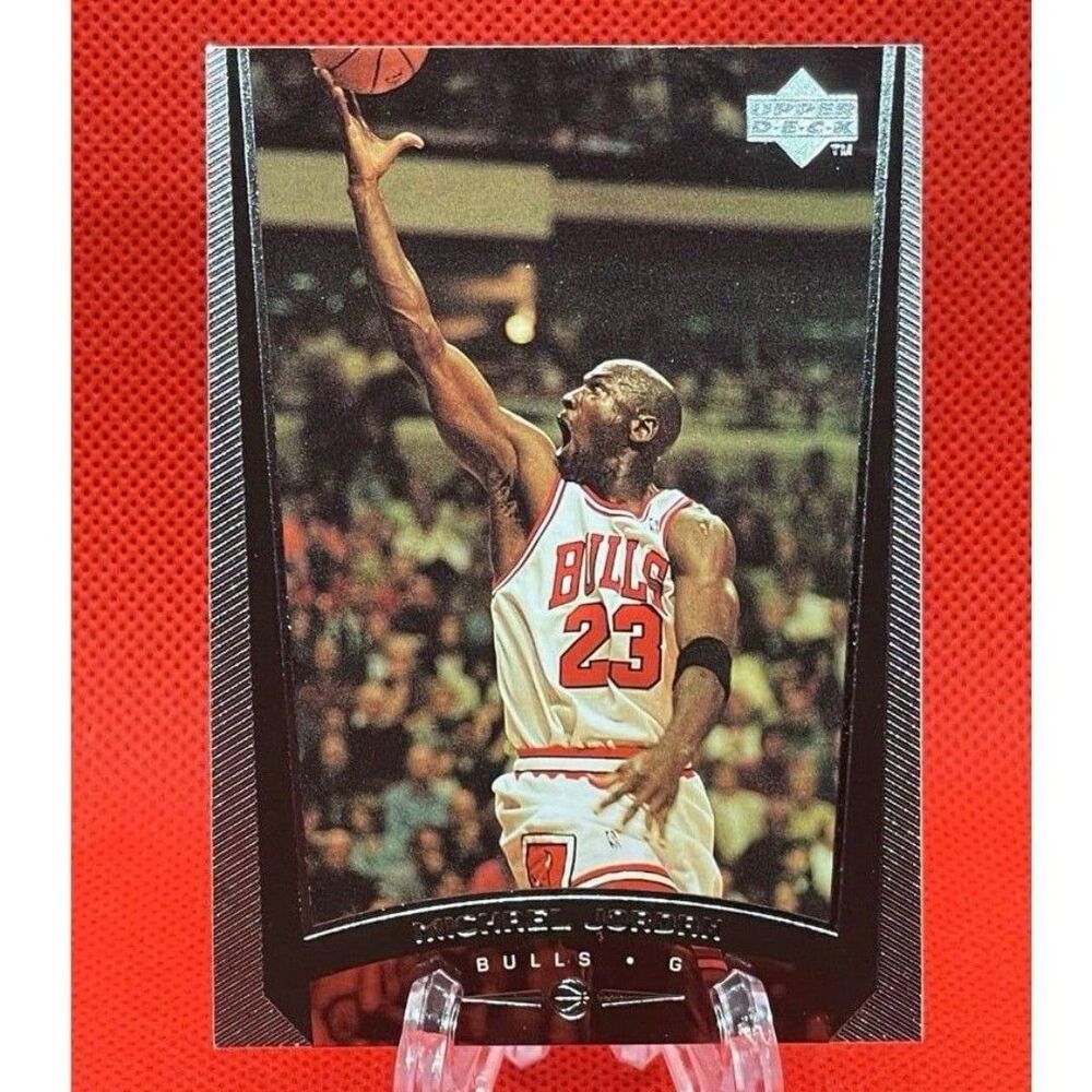Michael Jordan Card 1999 Upper Deck 230e